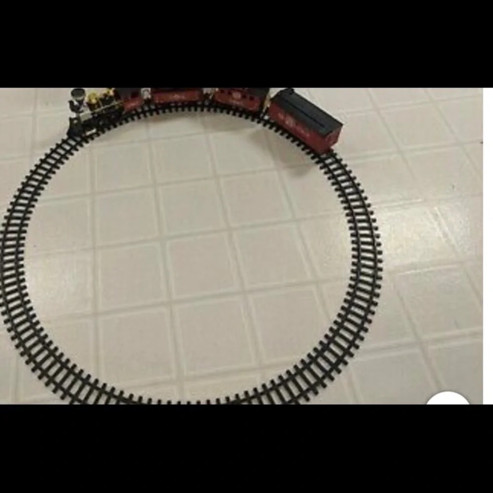 Rudolfs Express Christmas Train 2 cars and tracks.
